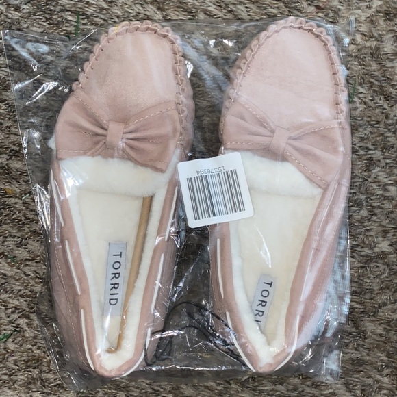 NWT TORRID WW Bow Slipper - Faux Suede Blush - Picture 6 of 7
